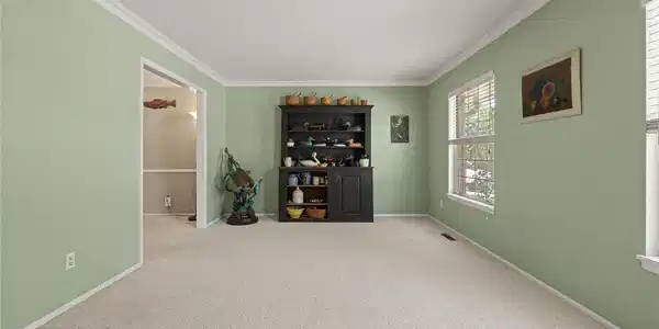 Image 4 Image 4