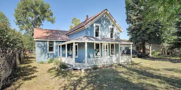 120 N Gunnison Ave