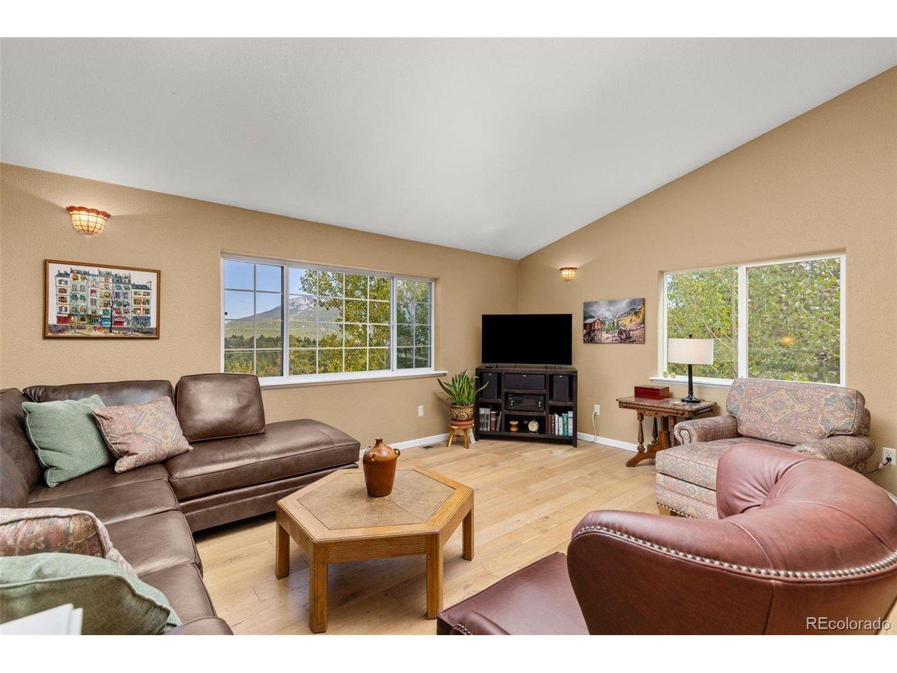 Image 4: Sunlit spaces with vaulted ceilings and fresh interior paintSunlit spaces with vaulted ceilings and fresh interior paint Image 4: Sunlit spaces with vaulted ceilings and fresh interior paintSunlit spaces with vaulted ceilings and fresh interior paint