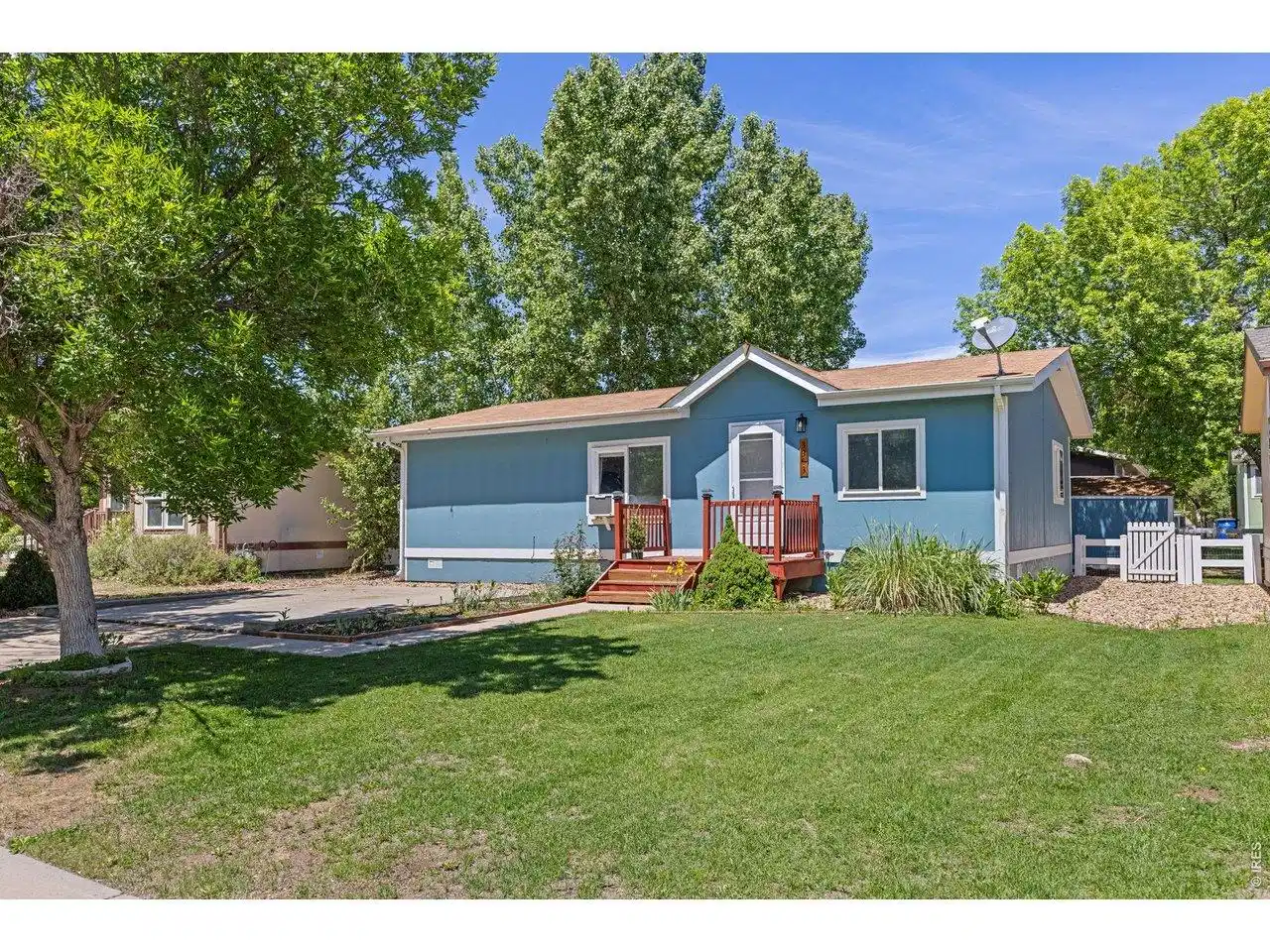Image 1: An attractive, remodeled home in a great resort style community with an unbeatable price you won't want to miss Image 1: An attractive, remodeled home in a great resort style community with an unbeatable price you won't want to miss