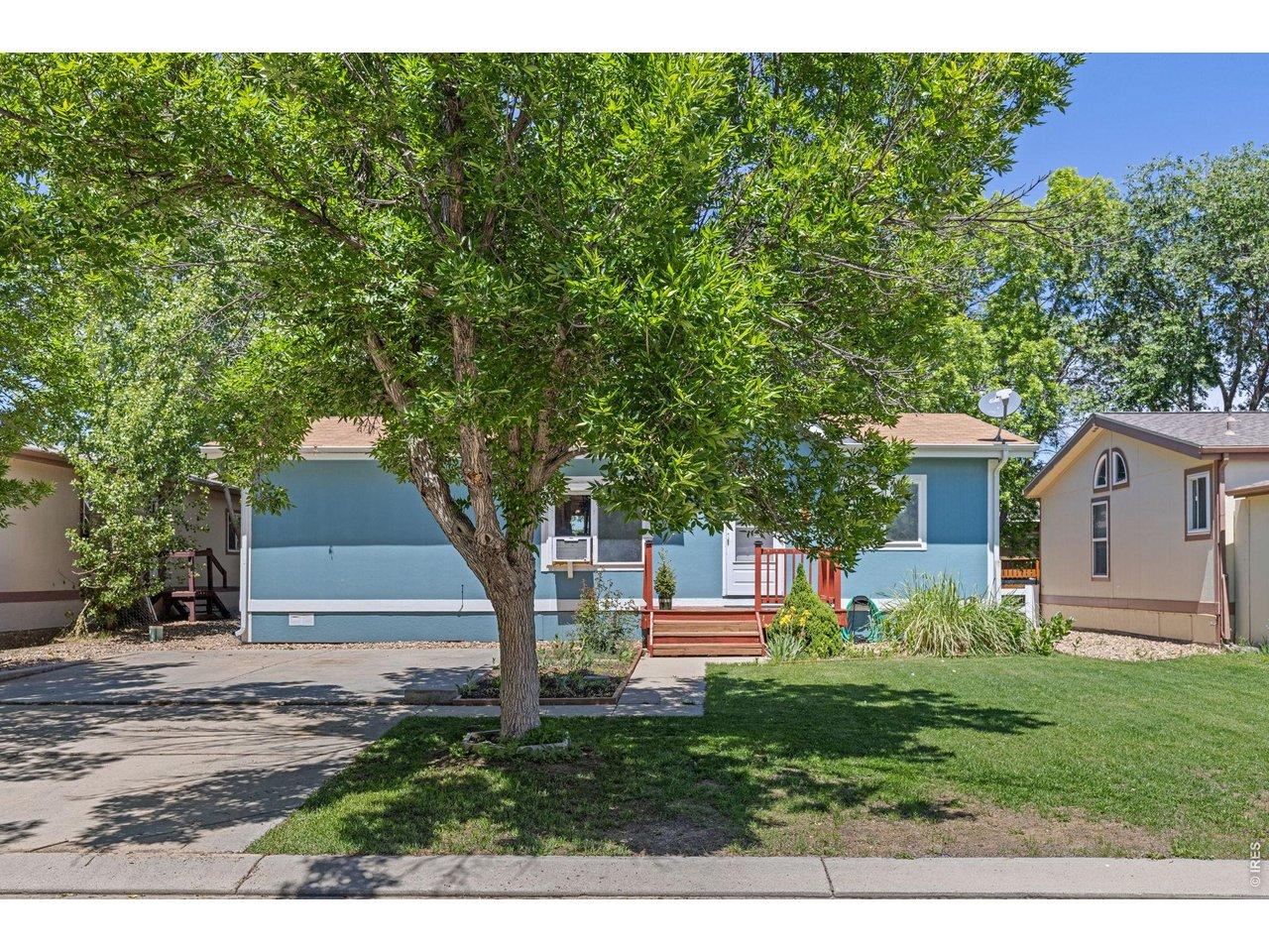 Image 2: There are lots of upgrades including new exterior and interior paint Image 2: There are lots of upgrades including new exterior and interior paint