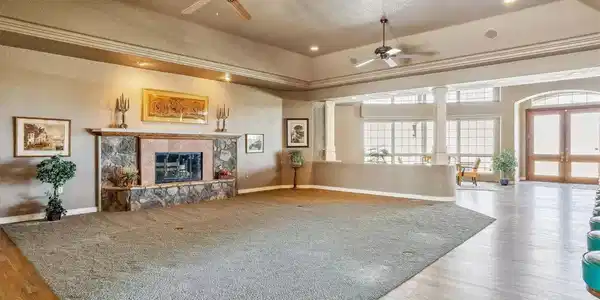 Image 4 Image 4