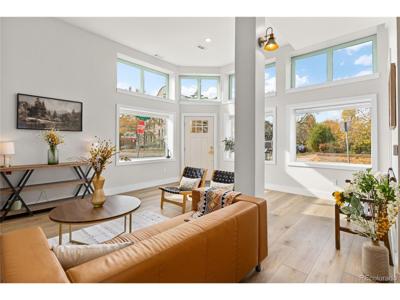 95 W Byers Pl