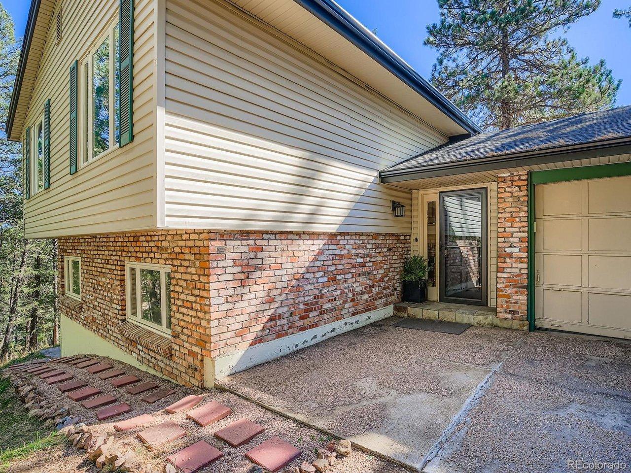 Image 3: 06 Exterior Front Entry.jpg Image 3: 06 Exterior Front Entry.jpg