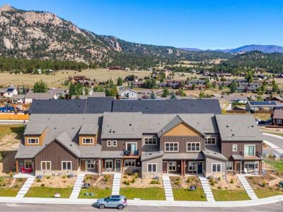 1707 Continental Peaks Cir