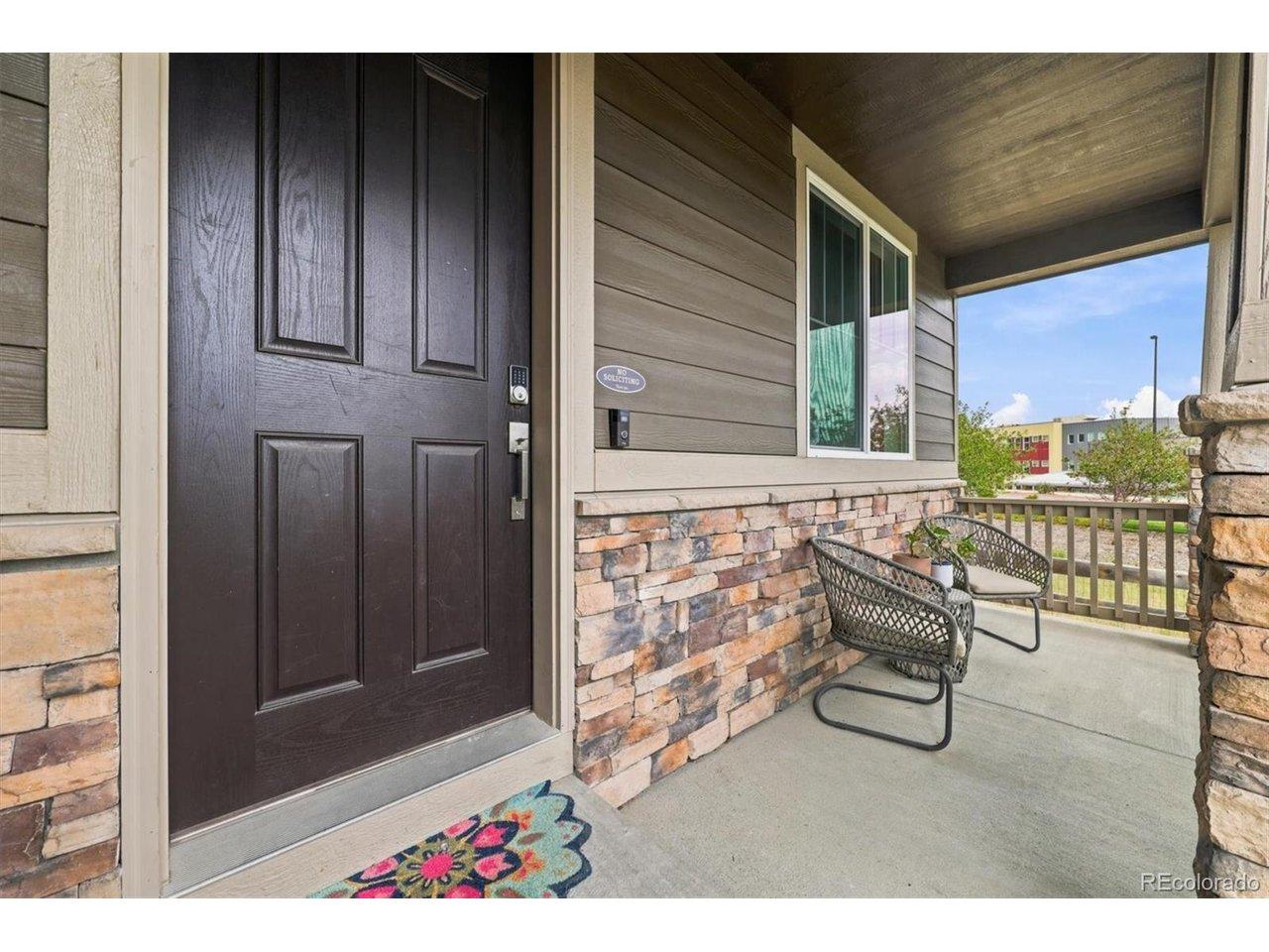 Image 2: Welcoming front porch for enjoying the beautiful Colorado day. Image 2: Welcoming front porch for enjoying the beautiful Colorado day.
