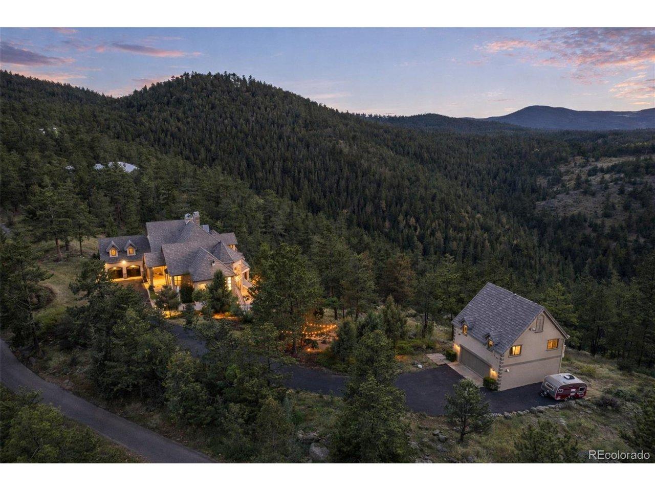 Image 2: The Skyhill estate with a separate guest house Image 2: The Skyhill estate with a separate guest house