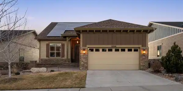 22916 E Bailey Cir