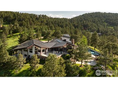 1530 Timber Ln