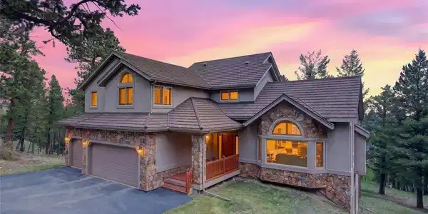 1856 Santa Fe Mountain Rd