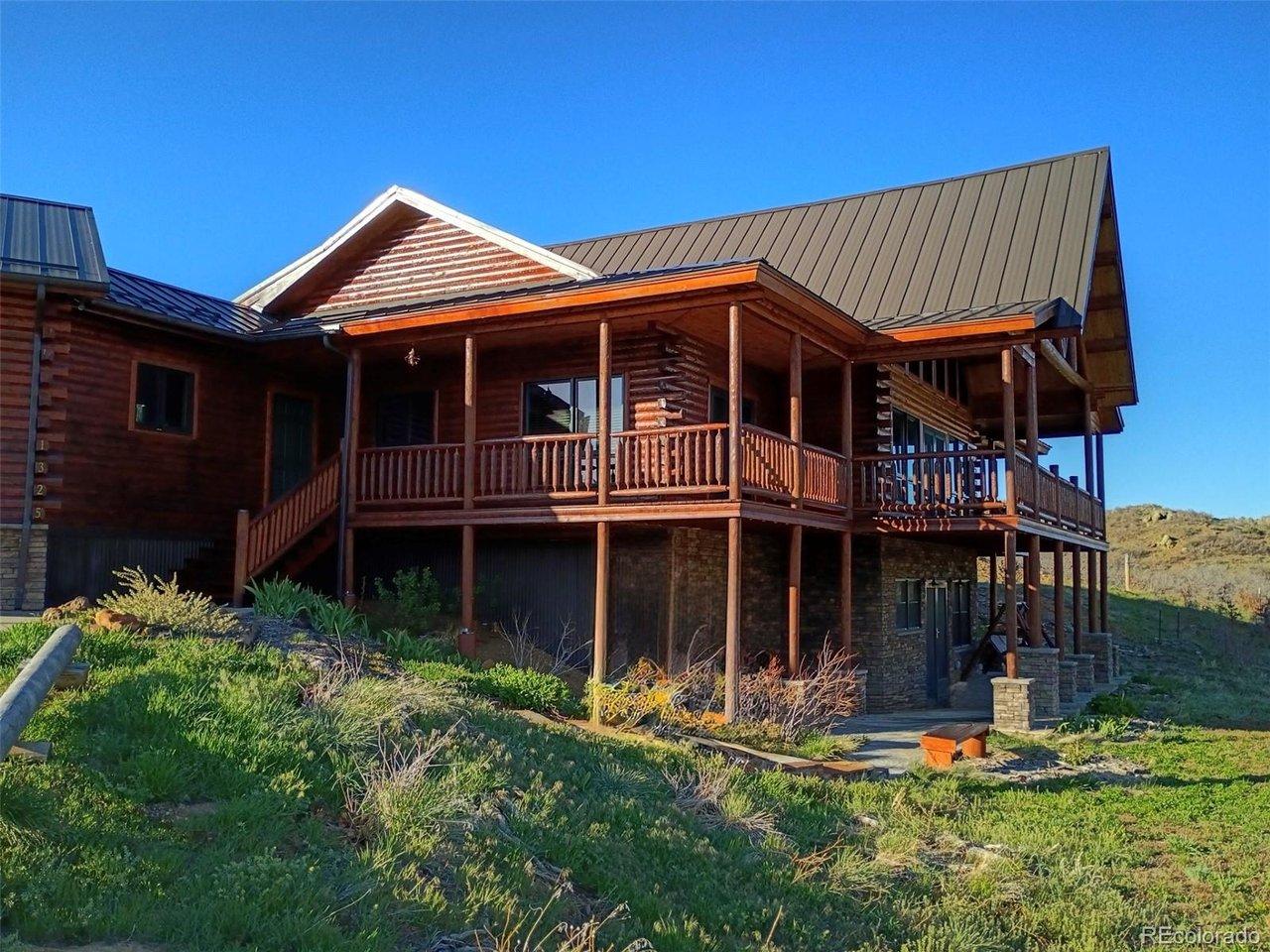 Image 3: Side of House