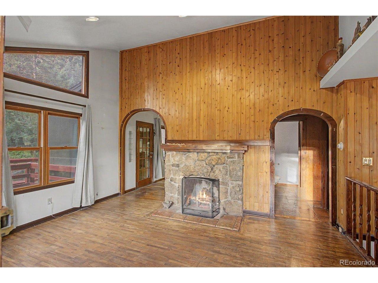 Image 4: Living Room Image 4: Living Room