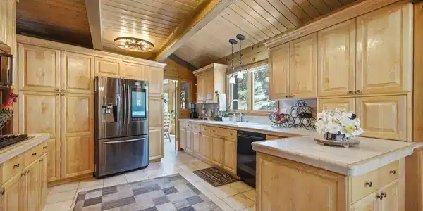 Image 4: Kitchen Image 4: Kitchen
