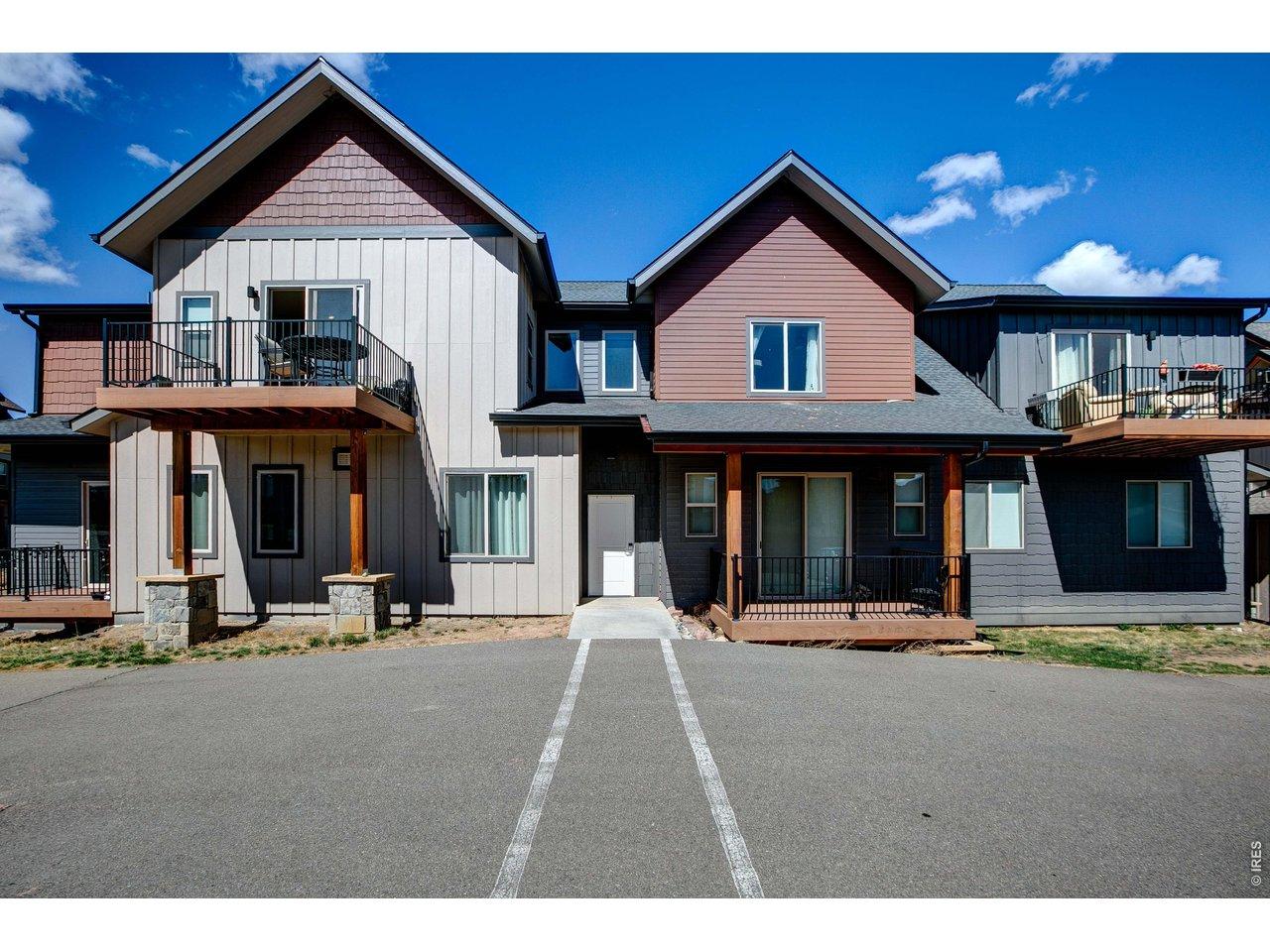 Image 2: 1802 Wildfire Road - Main Level Entrance into the Building, no stairs to the Condo! Image 2: 1802 Wildfire Road - Main Level Entrance into the Building, no stairs to the Condo!