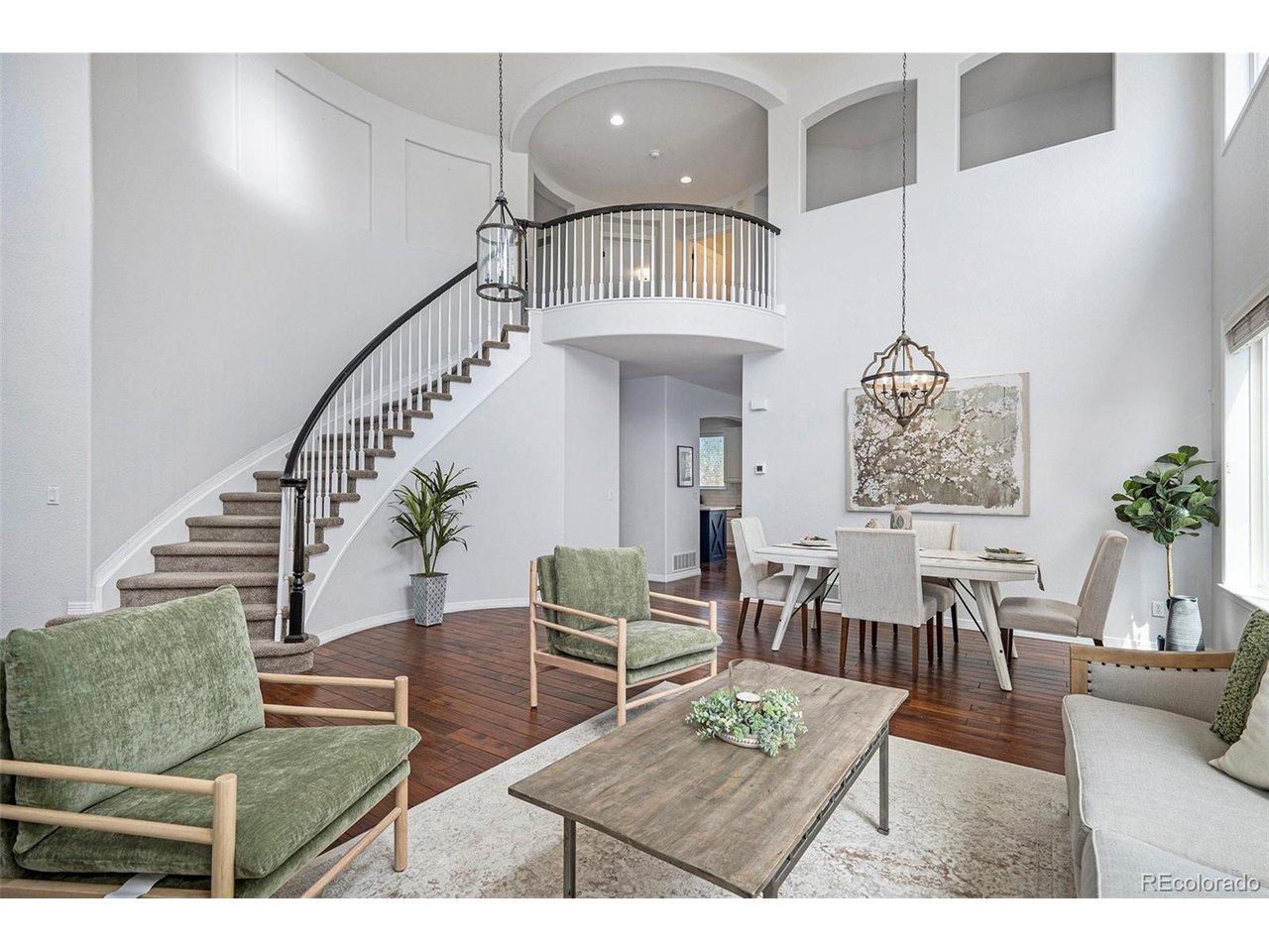 Image 4: Formal living room Image 4: Formal living room