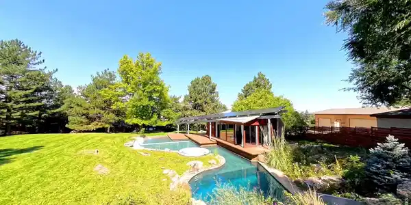 182 Ridge Rd