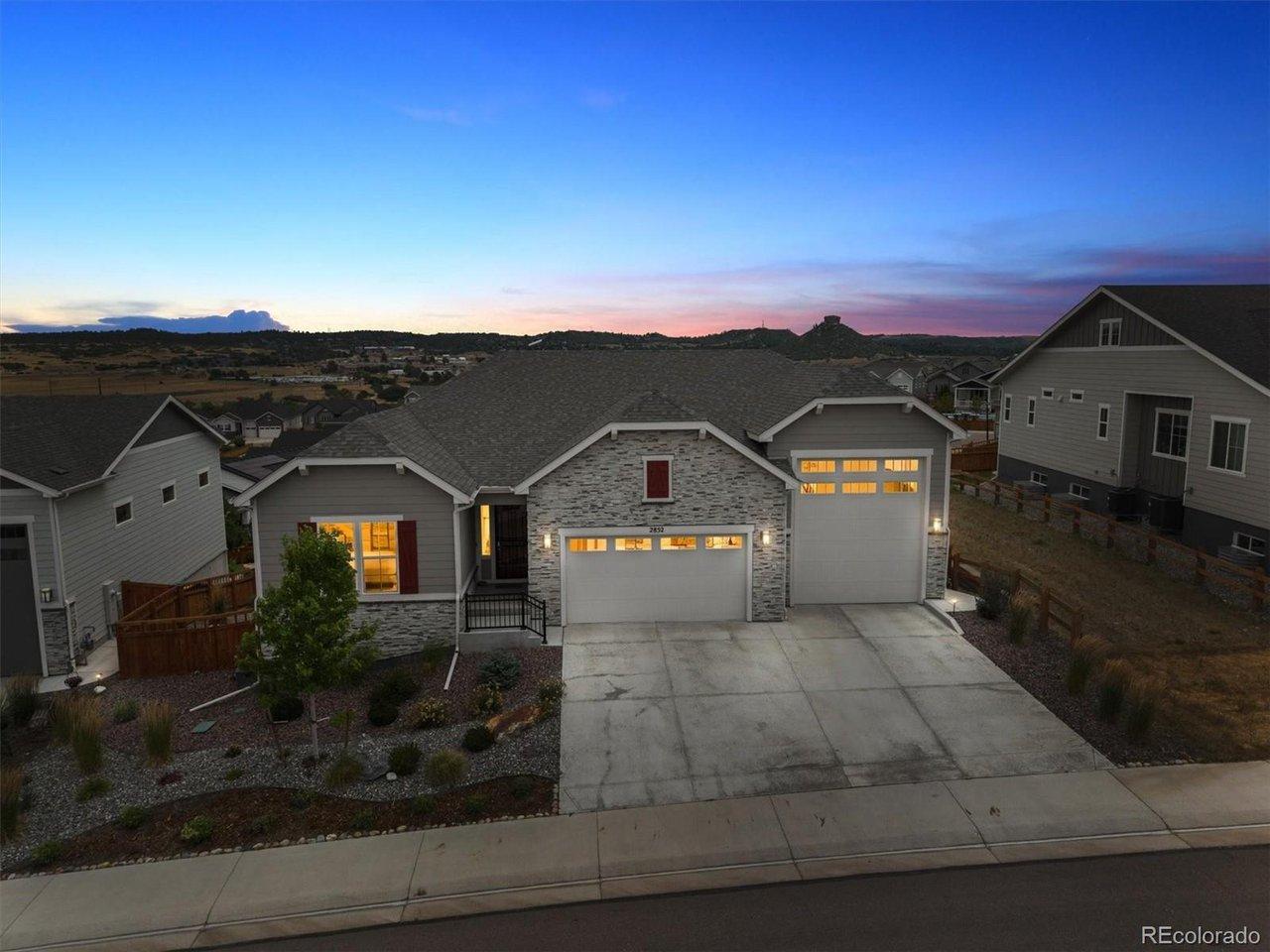 Image 2: Twilight front view