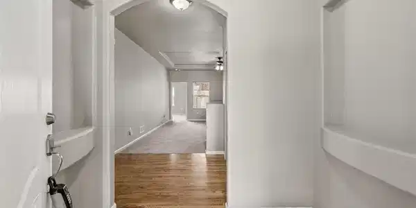 Image 4 Image 4