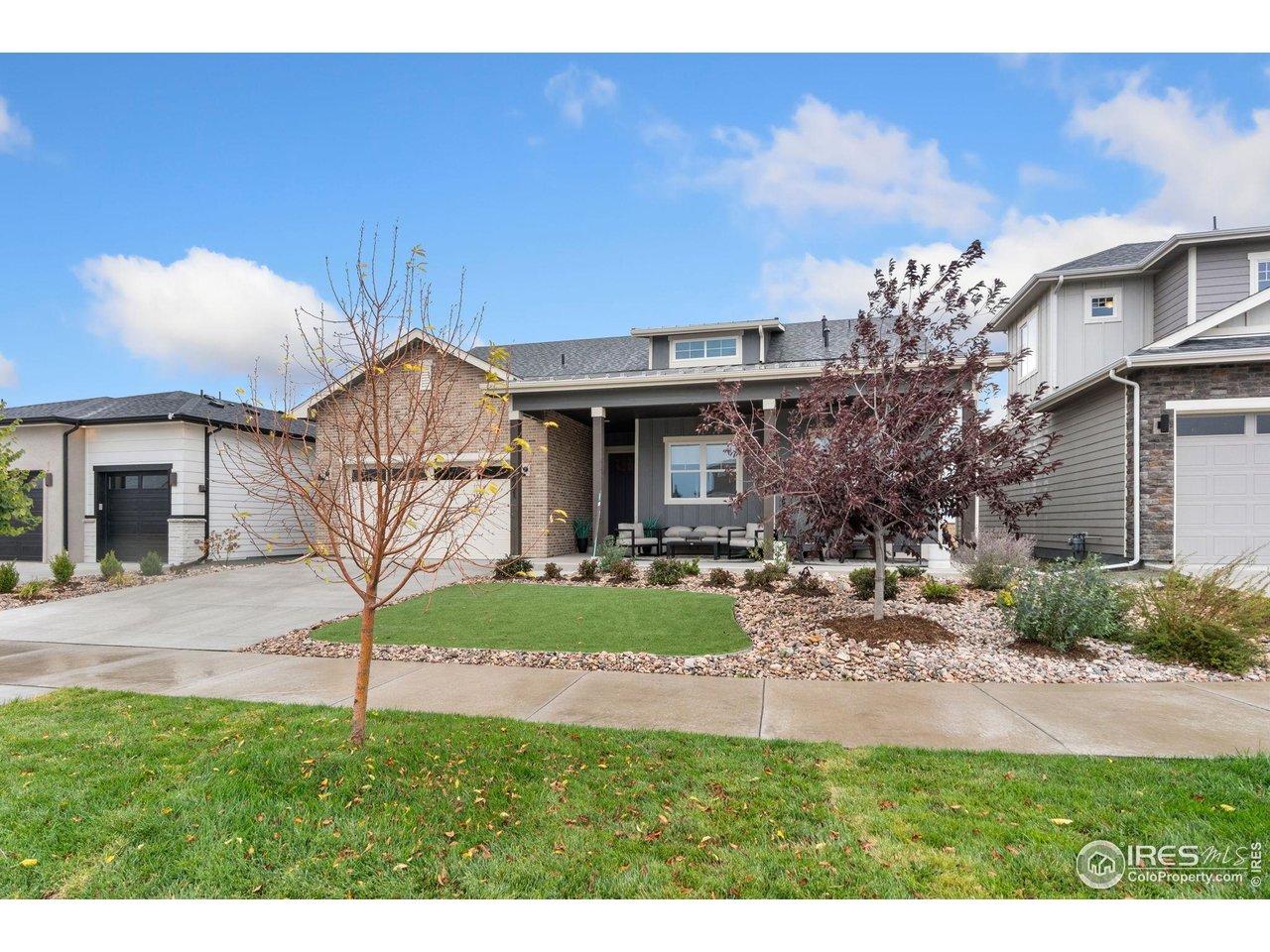 Image 4: Full Landscaping Included! Image 4: Full Landscaping Included!