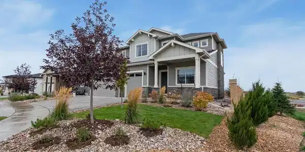 Image 4: Full Landscaping Included! Image 4: Full Landscaping Included!