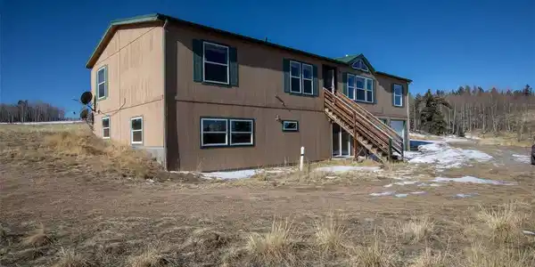 306 Shoshone Dr
