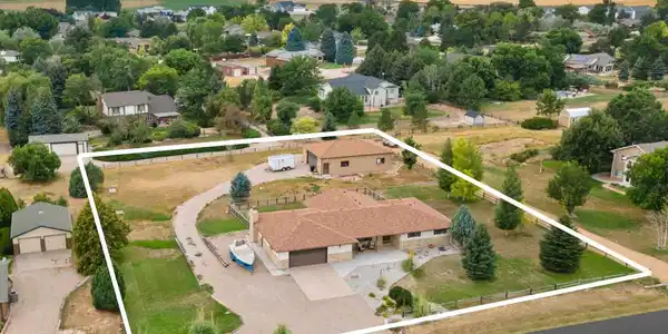 27775 Blackfoot Rd