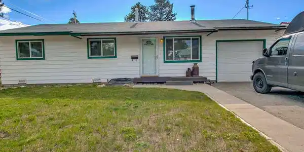 1208 Mount Massive