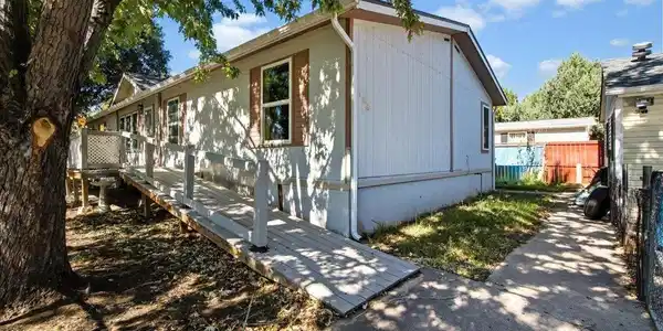 135 Poplar St