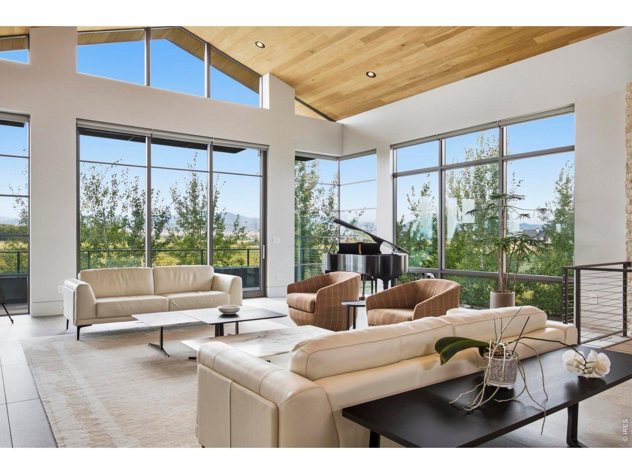 Image 4: Panoramic Views Image 4: Panoramic Views