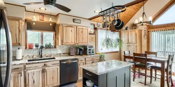 Image 3: Newly Remodeled Kitchen 2025