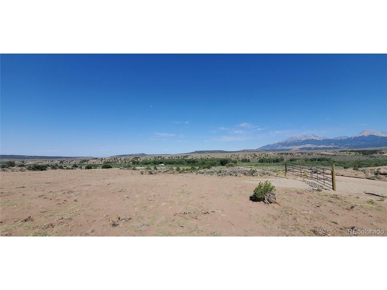 Image 3: Looking across the property to the north west. Image 3: Looking across the property to the north west.