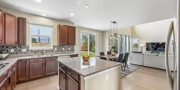 Image 4: Oversized island, granite countertops, double ovens and generous cabinetry combine form and function. Image 4: Oversized island, granite countertops, double ovens and generous cabinetry combine form and function.