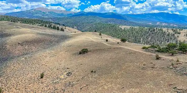 Image 3: Jeep trail going up into BLM land and other mining claims