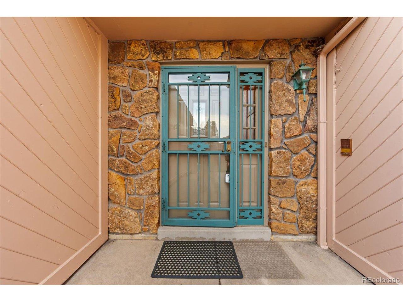 Image 3: Entry Image 3: Entry