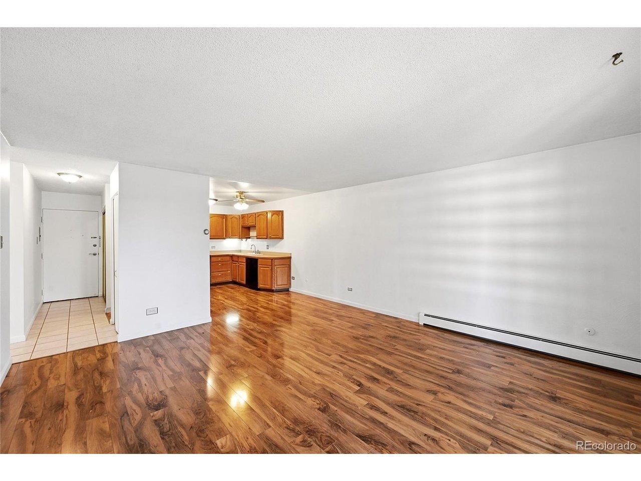 Image 3: Living rooms Image 3: Living rooms
