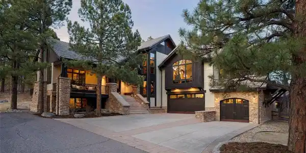 1255 Forest Trails Dr