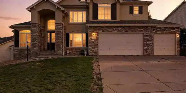 1700 Peninsula Cir