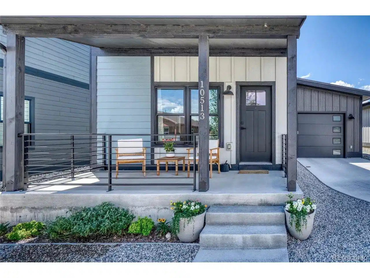 Image 1: Front Porch to enjoy Image 1: Front Porch to enjoy