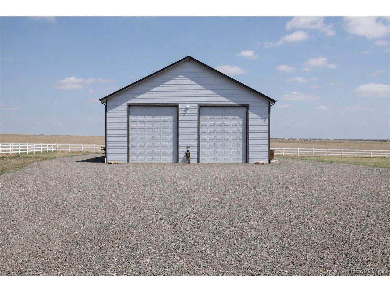 Image 3: Bring home all the RV's and toys. 14' Double doors with car lift Image 3: Bring home all the RV's and toys. 14' Double doors with car lift