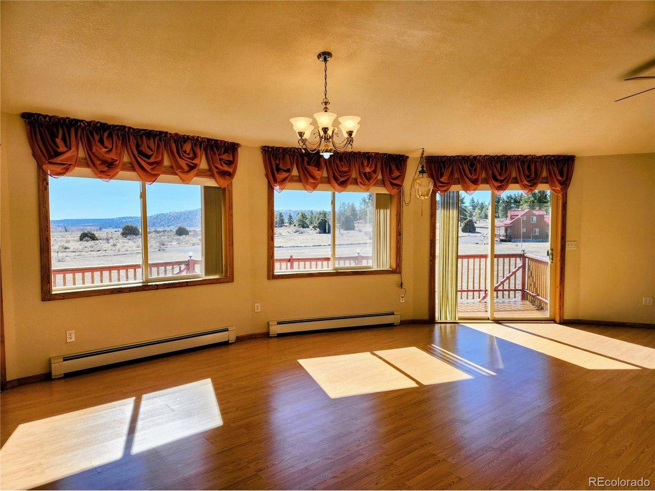 Image 3: living dining Image 3: living dining