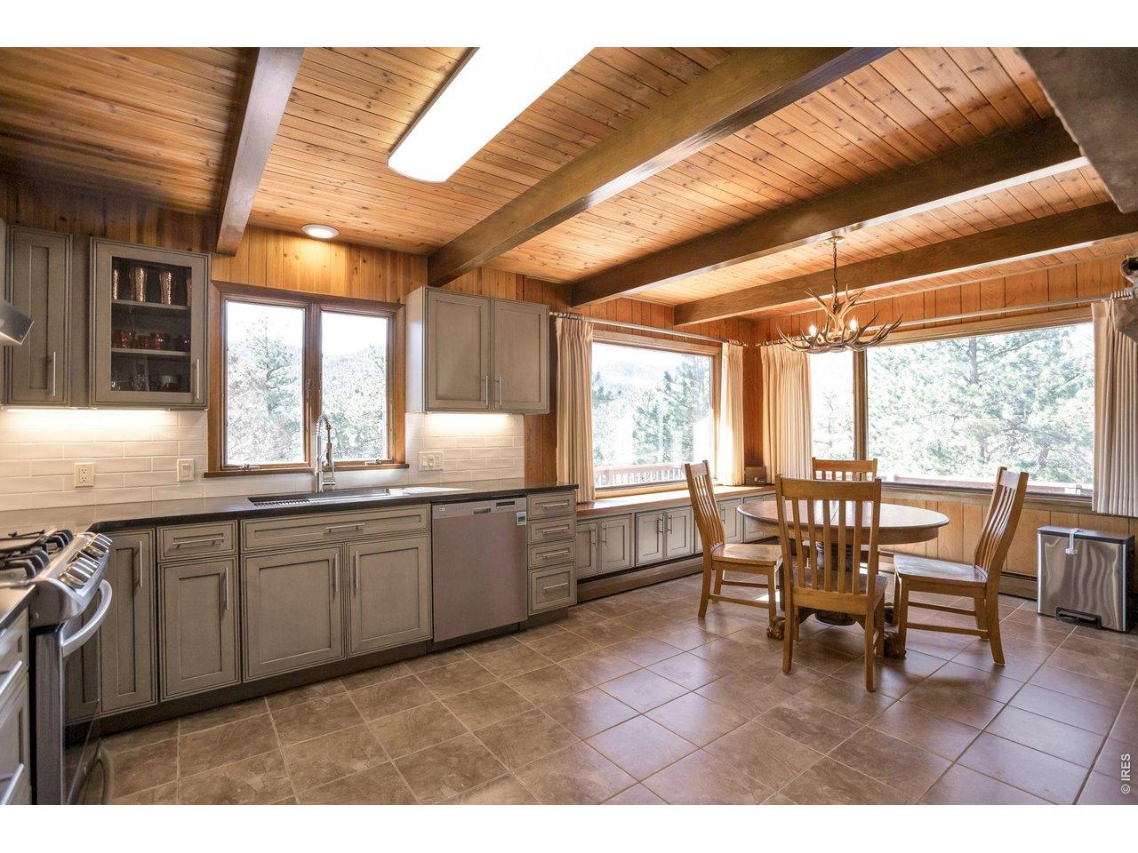 Image 2: Kitchen/Dining Image 2: Kitchen/Dining