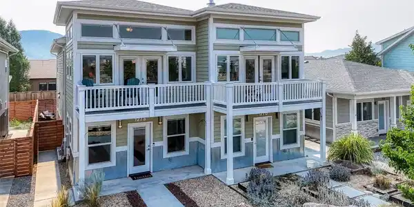 127 Crestone Mesa Dr