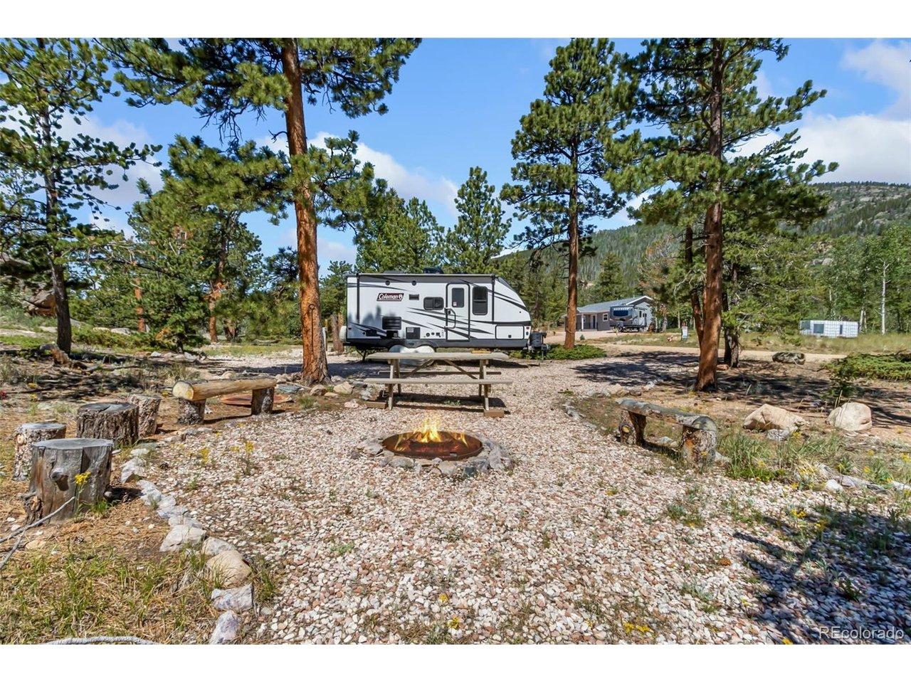 Image 1: The perfect location for star gazing and gatherings
