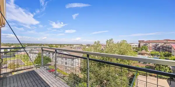 Image 3: Private patio w/views!
