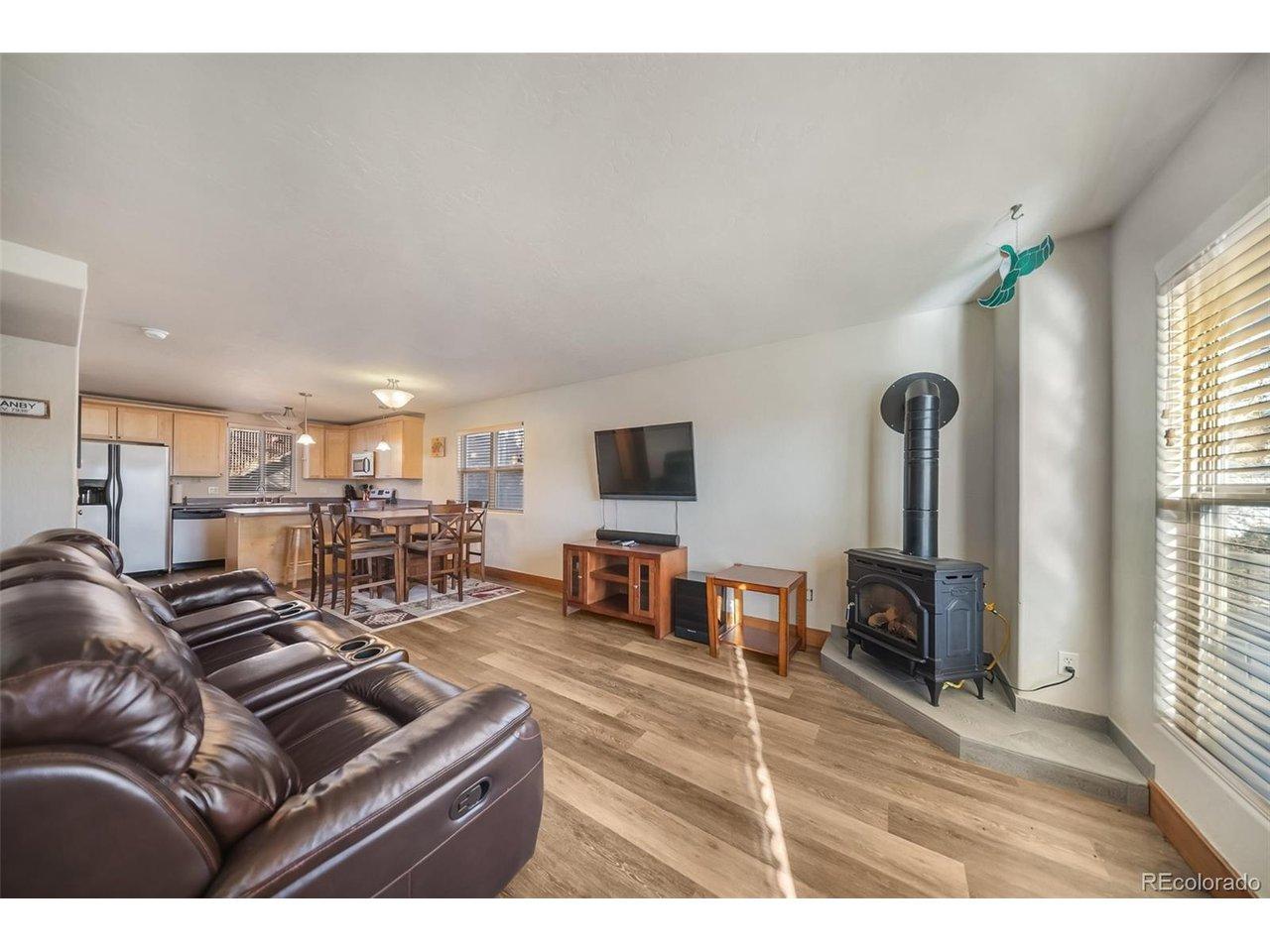 Image 3: Living Room Image 3: Living Room