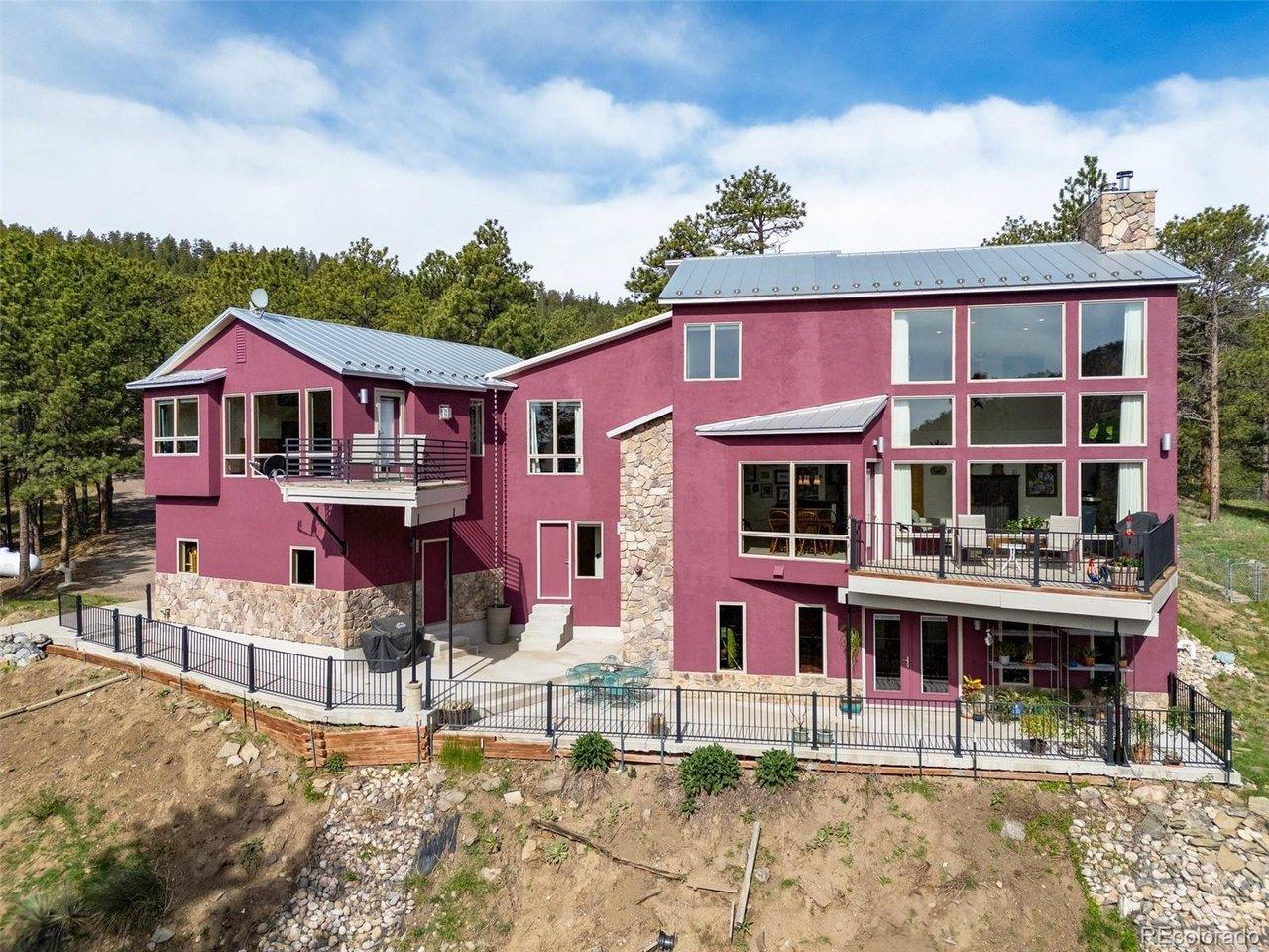 Image 2: Beautiful Contemporary Home in a Mountain Setting! Image 2: Beautiful Contemporary Home in a Mountain Setting!