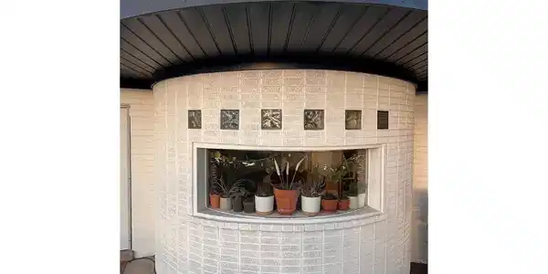Image 4 Image 4