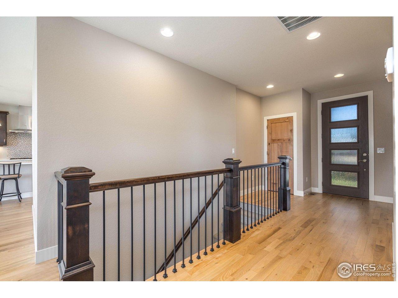 Image 4: Entryway with Hardwood Floors Image 4: Entryway with Hardwood Floors