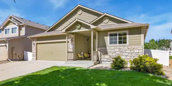2621 Ashland Ln