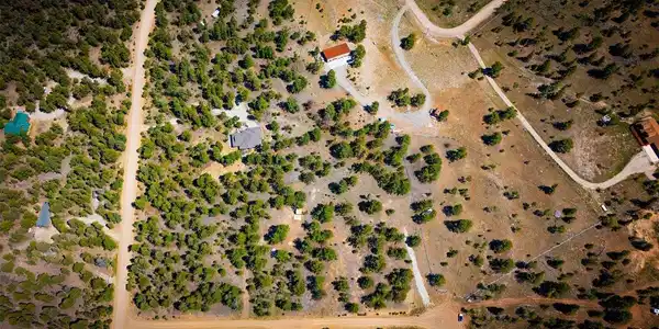 Image 4: Prime location in Trout Creek Meadows